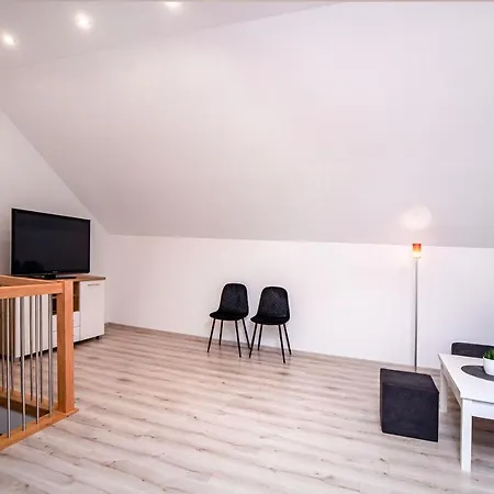 Dm Apartament *